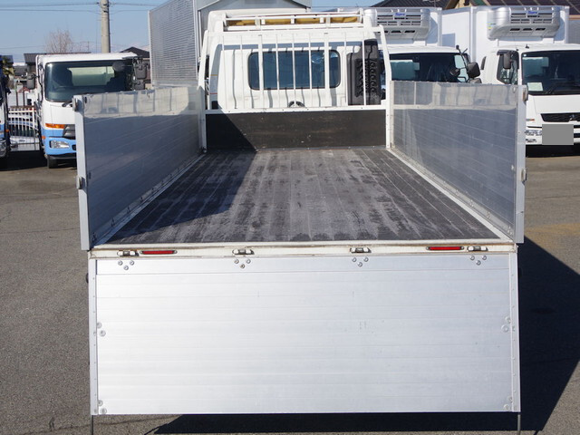 日野レンジャーアルミブロック増トン（6t・8t）[写真05]