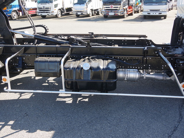 いすゞエルフセーフティローダー小型（2t・3t）[写真19]