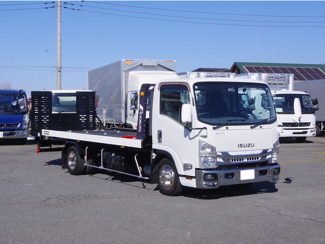 いすゞエルフセーフティローダー小型（2t・3t）[写真03]