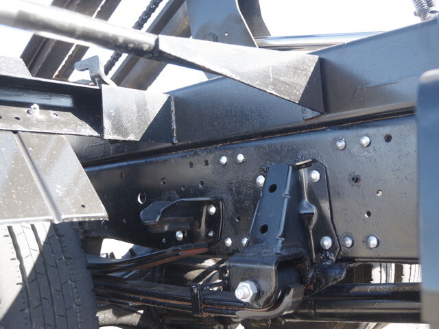 いすゞエルフセーフティローダー小型（2t・3t）[写真07]