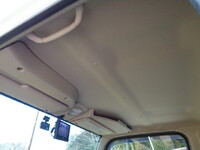 三菱ふそうキャンター平ボディ小型（2t・3t）[写真33]