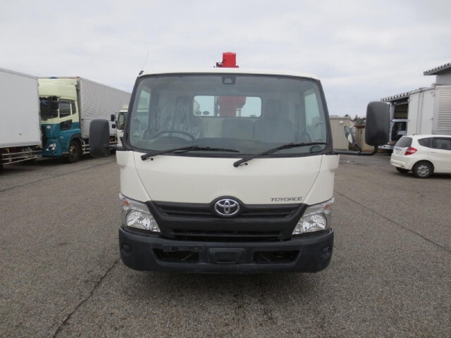 トヨタトヨエースクレーン3段小型（2t・3t）[写真05]