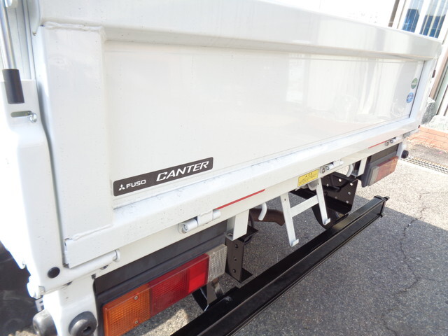 その他のメーカーキャンター平ボディ小型（2t・3t）[写真13]