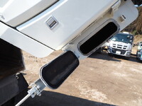 日野デュトロパッカー車（塵芥車）小型（2t・3t）[写真17]