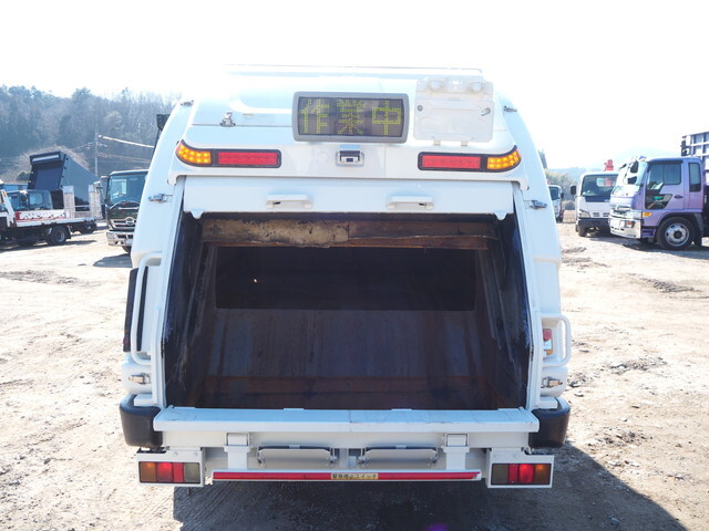 日野デュトロパッカー車（塵芥車）小型（2t・3t）[写真18]