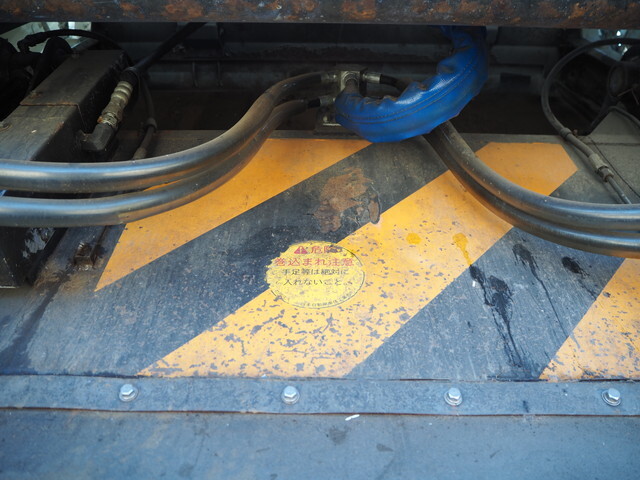 日野デュトロパッカー車（塵芥車）小型（2t・3t）[写真21]