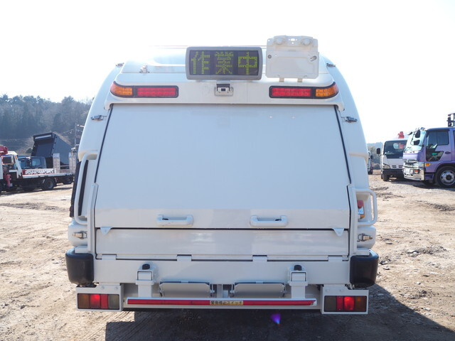 日野デュトロパッカー車（塵芥車）小型（2t・3t）[写真06]