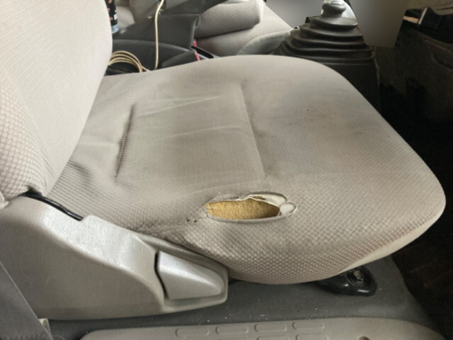 トヨタダイナ平ボディ小型（2t・3t）[写真19]