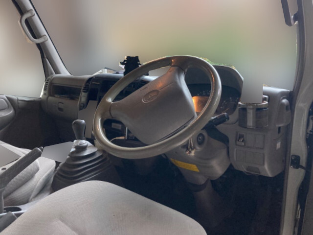 トヨタダイナ平ボディ小型（2t・3t）[写真20]