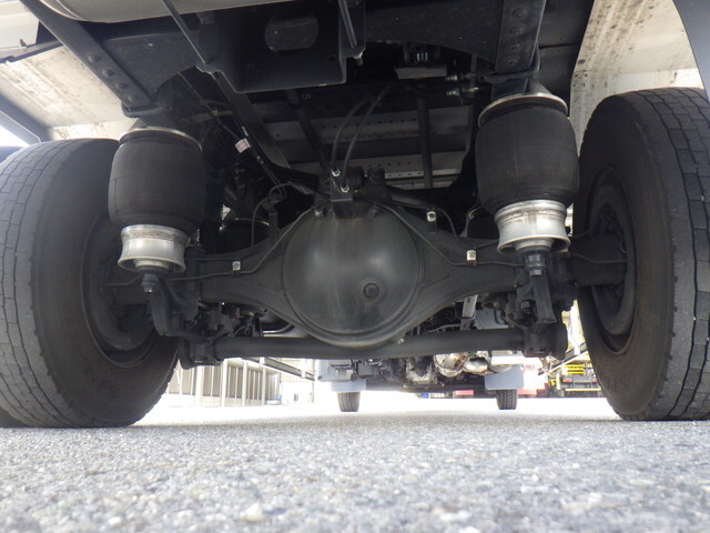 日野レンジャーアルミウイング中型（4t）[写真36]