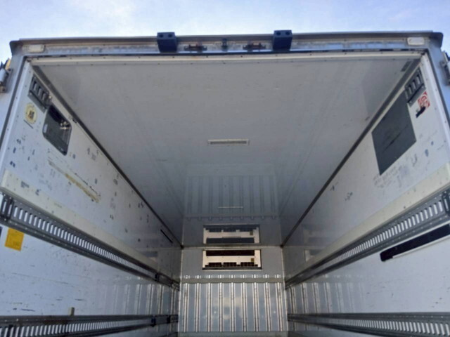 いすゞフォワード冷凍車（冷蔵車）中型（4t）[写真13]