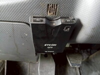 いすゞフォワード冷凍車（冷蔵車）中型（4t）[写真28]