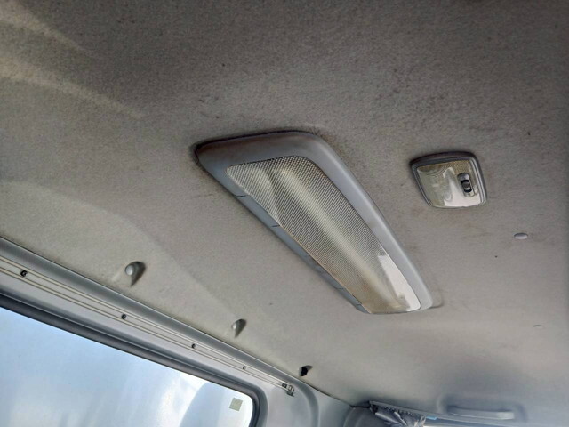 いすゞフォワード冷凍車（冷蔵車）中型（4t）[写真33]