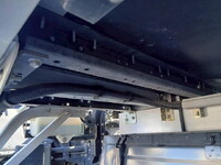 いすゞフォワードアルミウイング中型（4t）[写真36]