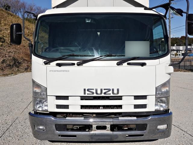 いすゞフォワードアルミウイング中型（4t）[写真04]