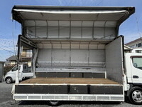 日産アトラス幌ウイング中型（4t）[写真11]