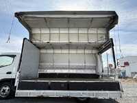 日産アトラス幌ウイング中型（4t）[写真13]