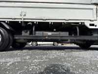 日産アトラス幌ウイング中型（4t）[写真27]