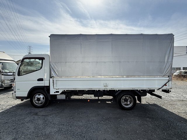 日産アトラス幌ウイング中型（4t）[写真08]