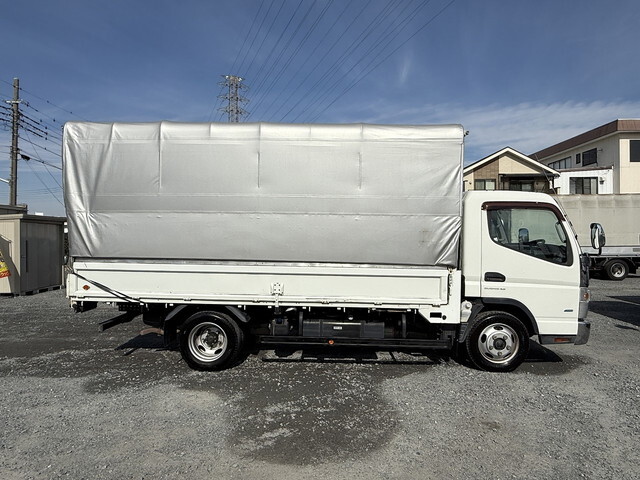 日産アトラス幌ウイング中型（4t）[写真09]