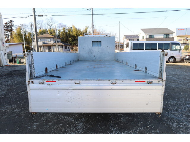 いすゞフォワードアルミブロック中型（4t）[写真12]