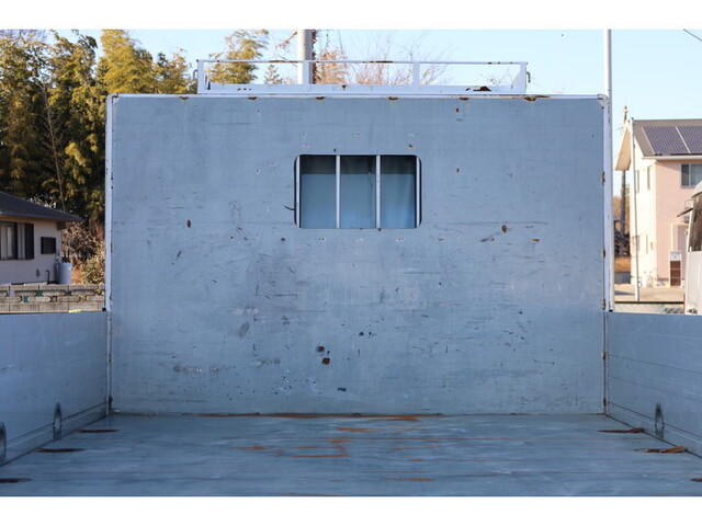 いすゞフォワードアルミブロック中型（4t）[写真16]