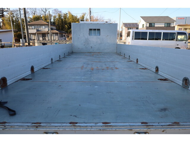 いすゞフォワードアルミブロック中型（4t）[写真17]