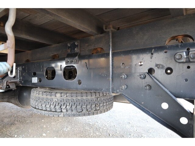 いすゞフォワードアルミブロック中型（4t）[写真18]