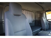 いすゞフォワードアルミブロック中型（4t）[写真23]