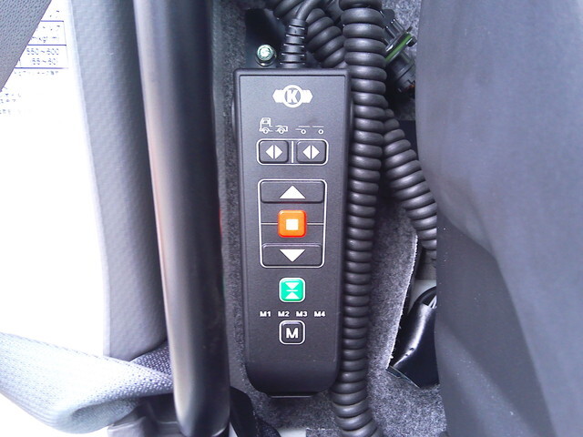 いすゞフォワードアルミブロック増トン（6t・8t）[写真20]