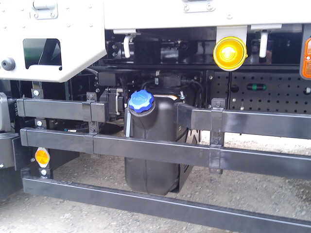 いすゞフォワードアルミブロック増トン（6t・8t）[写真09]