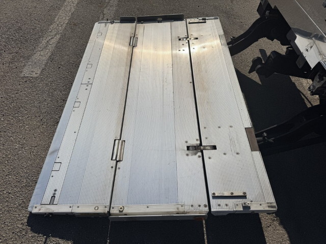 トヨタトヨエース冷凍車（冷蔵車）小型（2t・3t）[写真12]