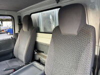 いすゞエルフ平ボディ小型（2t・3t）[写真21]