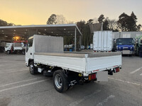 いすゞエルフ平ボディ小型（2t・3t）[写真05]