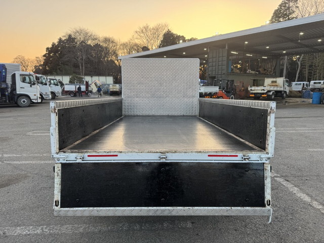 いすゞエルフ平ボディ小型（2t・3t）[写真07]