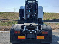 UDトラックスクオントレーラーヘッド（トラクターヘッド）大型（10t）[写真07]