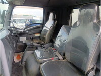 UDトラックスコンドルダンプ中型（4t）[写真23]