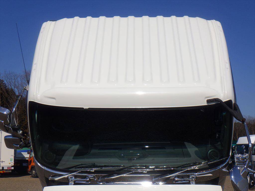 日野プロフィアセルフクレーン3段大型（10t）[写真17]