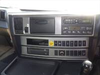 日野プロフィアセルフクレーン3段大型（10t）[写真20]