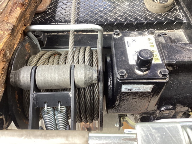 日野レンジャーセーフティクレーン4段増トン（6t・8t）[写真12]