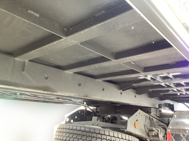 日野レンジャーセーフティクレーン4段増トン（6t・8t）[写真27]