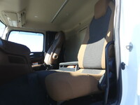 日野プロフィア冷凍車（冷蔵車）大型（10t）[写真17]