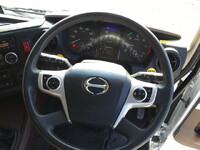 日野プロフィア冷凍車（冷蔵車）大型（10t）[写真18]