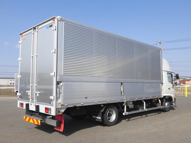 日野レンジャーアルミウイング中型（4t）[写真04]