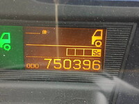 UDトラックスクオントレーラーヘッド（トラクターヘッド）大型（10t）[写真18]