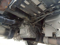 UDトラックスクオントレーラーヘッド（トラクターヘッド）大型（10t）[写真39]