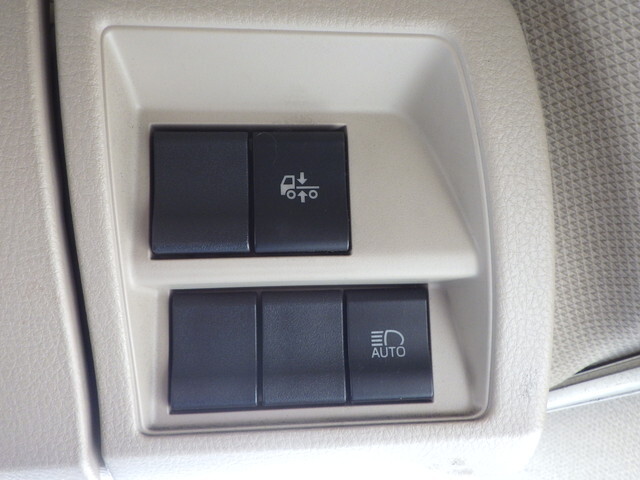 日野プロフィアアルミウイング大型（10t）[写真20]