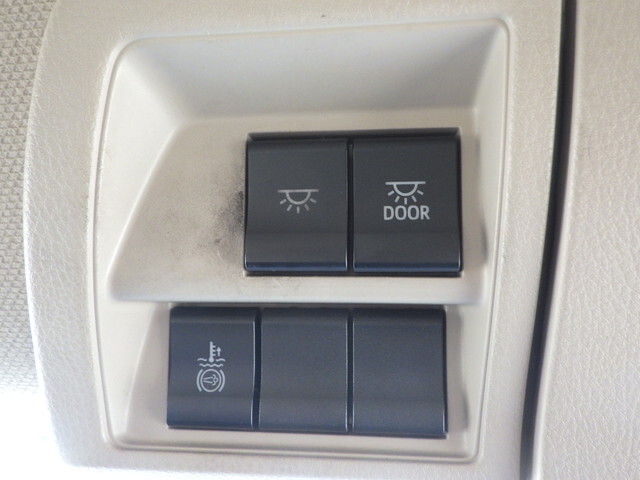 日野プロフィアアルミウイング大型（10t）[写真21]