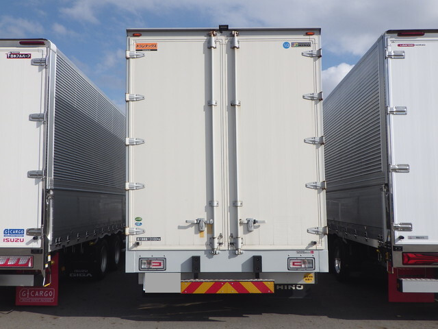 日野プロフィアアルミウイング大型（10t）[写真34]