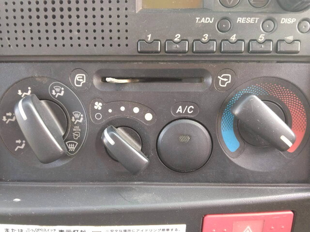 いすゞエルフ深ダンプ（土砂禁ダンプ）小型（2t・3t）[写真30]